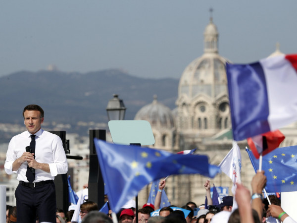 Il presidente francese Emmanuel Macron a Marsiglia.