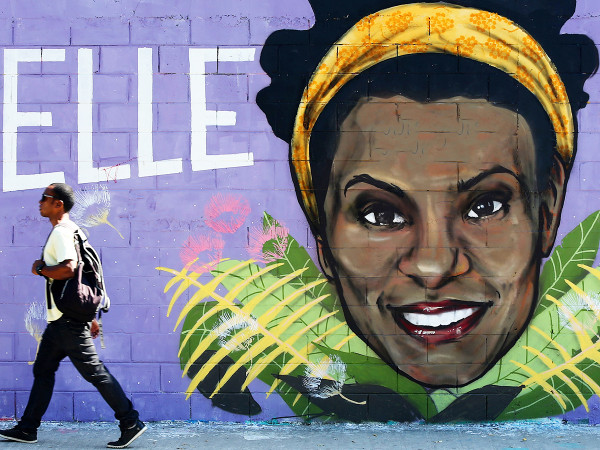 Un murale nel centro di Rio de Janeiro dedicato a Marielle Franco