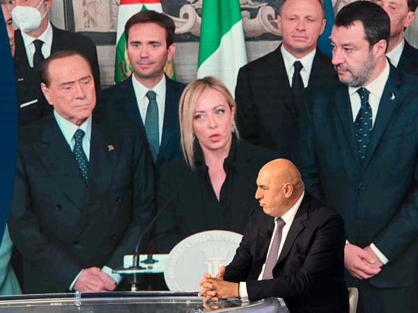 Il Ministro della Difesa, Guido Crosetto, ospite della trasmissione Rai "Porta a Porta", condotta da Bruno Vespa, Roma, 25 ottobre 2022.