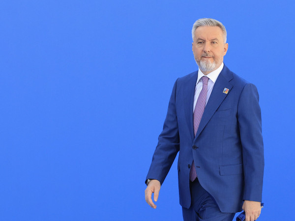 Lorenzo Guerini arriva alla seconda e ultima giornata del Vertice NATO presso il Centro Congressi IFEMA a Madrid, il 30 giugno 2022.