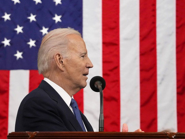 Il Presidente degli Stati Uniti d'America, Joe Biden, parla di fronte al Congresso