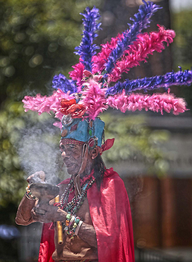 Chilpancingo (Messico). Popolazioni indigene partecipano al Festival dedicato alle culture e all&rsquo;identit&agrave; dei popoli indigeni e afro-messicani, nella Giornata internazionale dei popoli indigeni del mondo che si celebra ogni anno il 9 agosto. 