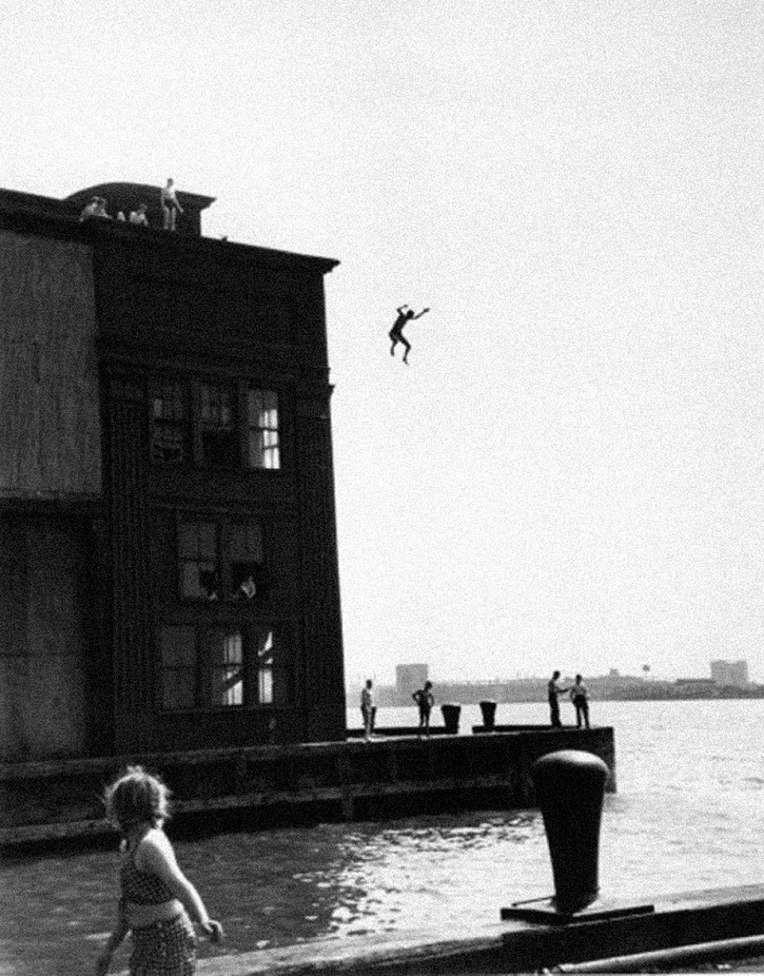 Ruth Orkin, Boy jumping into Hudson river, Gansevoort Pier, New York City, 1948, Vintage Print