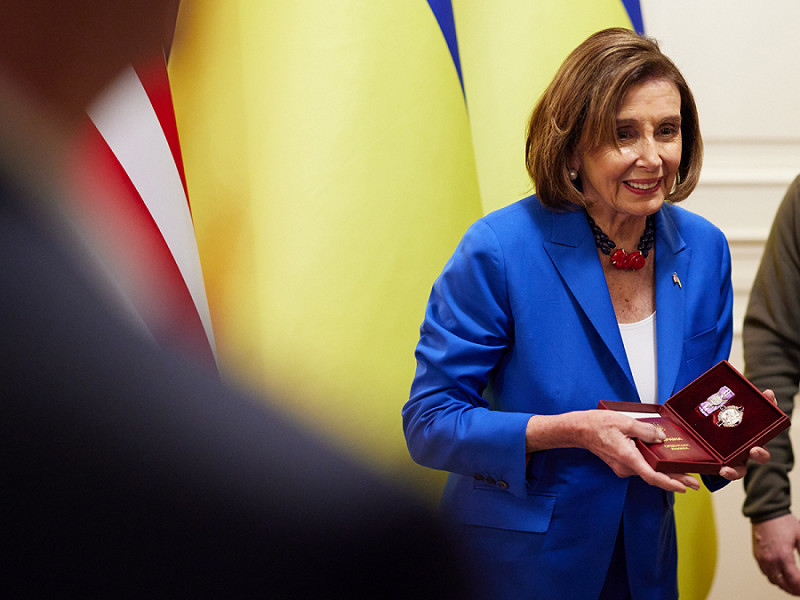 La Speaker della Camera Usa Nancy Pelosi a Kyiv, in Ucraina, il 1° maggio. 