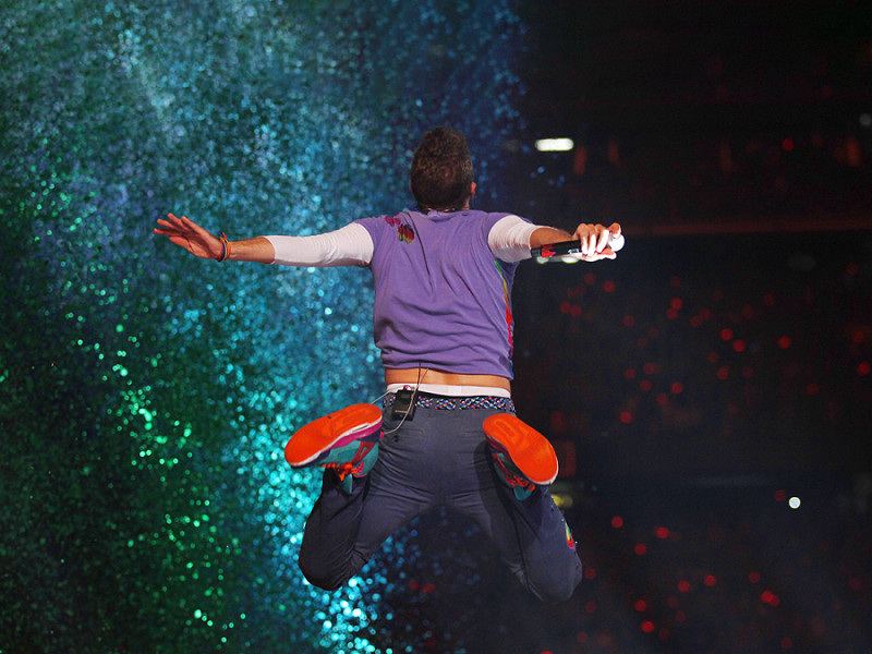 Chris Martin dei Coldplay in concerto a San Diego, negli Stati Uniti.