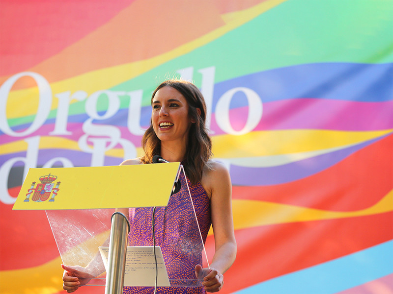 La Ministra per l'Uguaglianza Irene Montero durante la seconda edizione dei Rainbow Awards in occasione dell'International LGTBI Pride Day lo scorso giugno