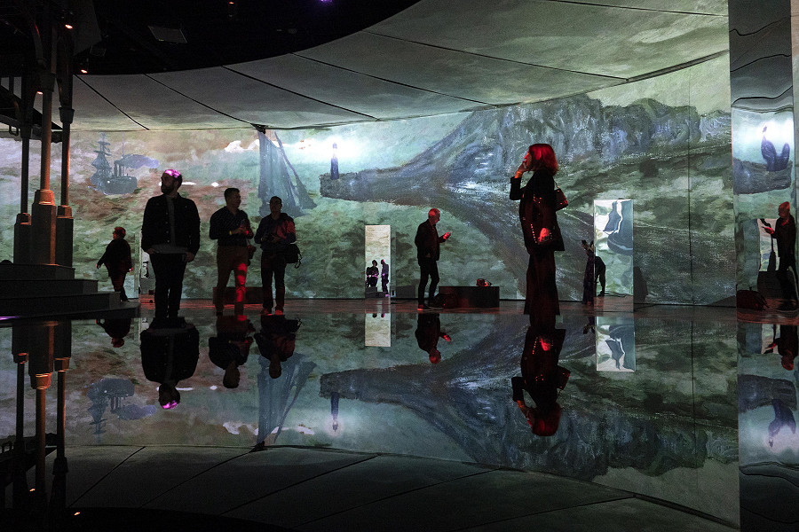 La mostra immersiva 'Beyond Monet: The Immersive Experience' negli Ice Palace Studios di Miami, Florida, USA, 10 febbraio 2022. 
