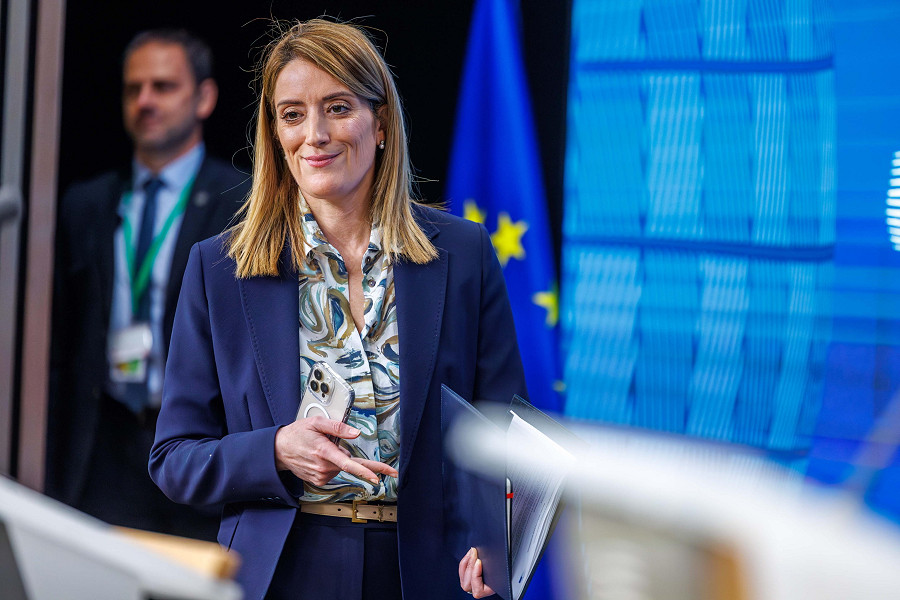 La presidente del Parlamento europeo Roberta Metsola al Consiglio europeo a Bruxelles nel dicembre 2023