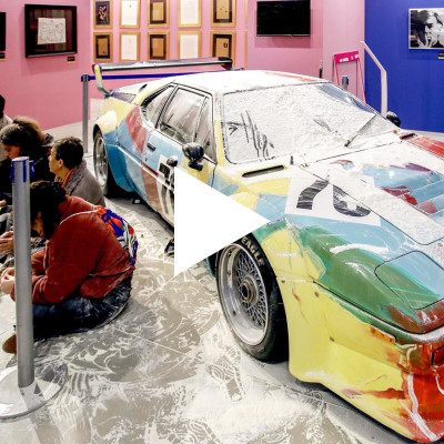 This is "Gli attivisti di Ultima Generazione gettano farina sull'auto dipinta da Andy Warhol" by La Svolta on Vimeo, the home for high quality videos…