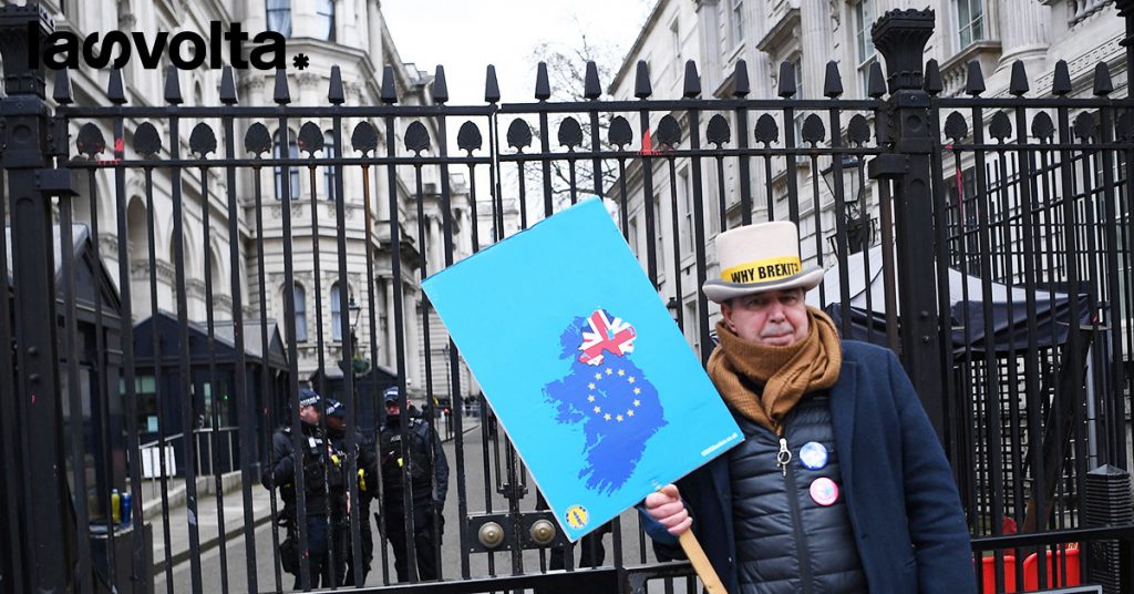 Uk e Ue trovano l’accordo sull’Irlanda del Nord