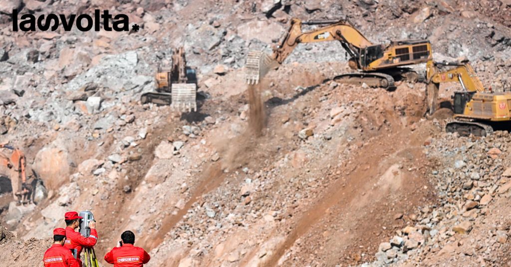 Cina, non si ferma la costruzione di nuovi centrali a carbone