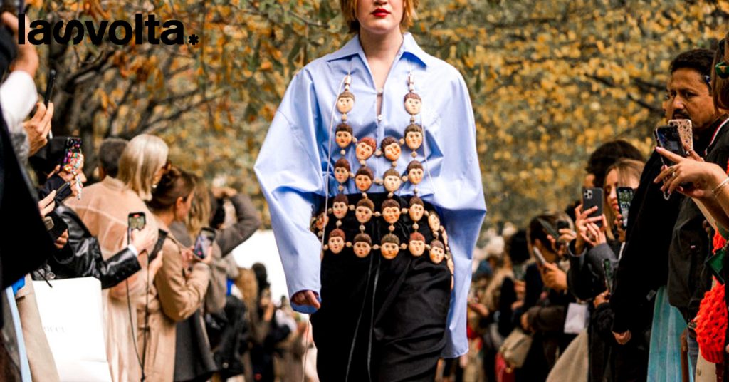 La moda ucraina sfila a Parigi