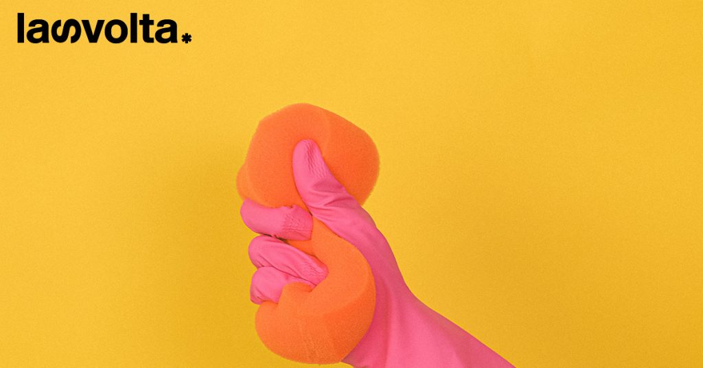 Pulire casa? È un lavoro da donne