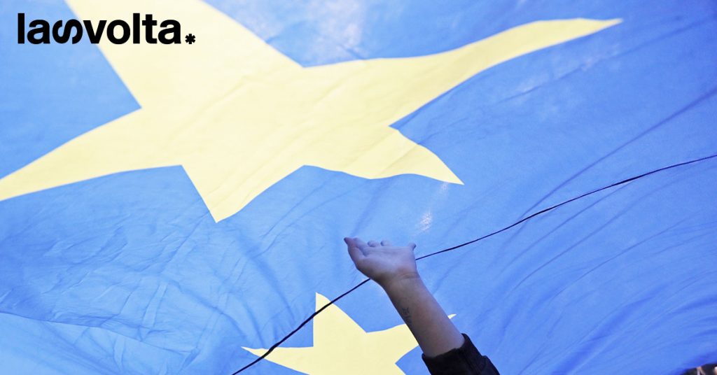 Georgia: hanno vinto le proteste pro democrazia (per ora)