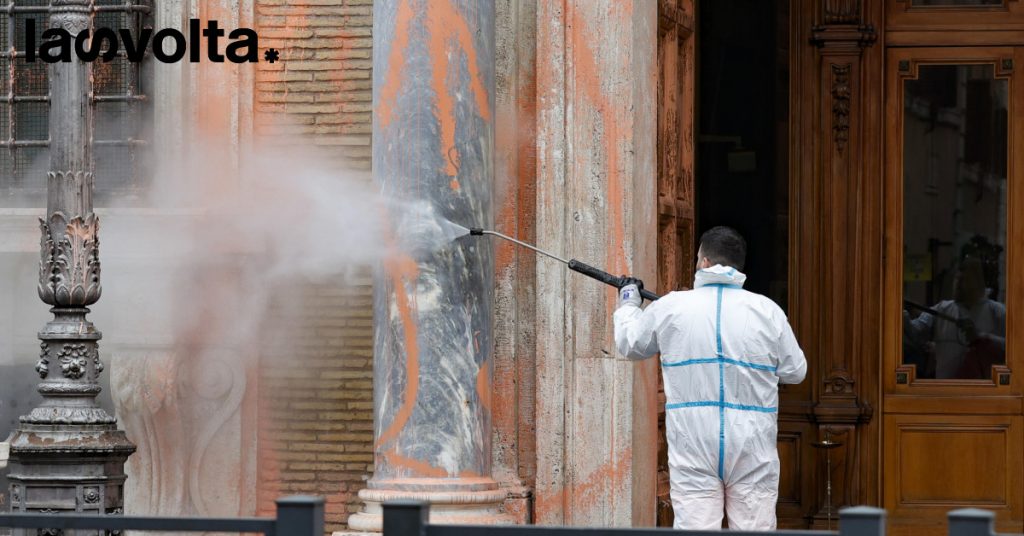 Ddl “anti vandali”, previste multe fino a 60k