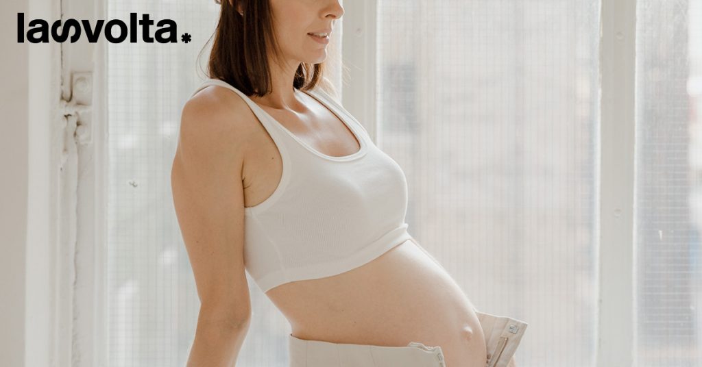 “Salviamo il mondo facendo figli”: chi sono i pronatalisti?