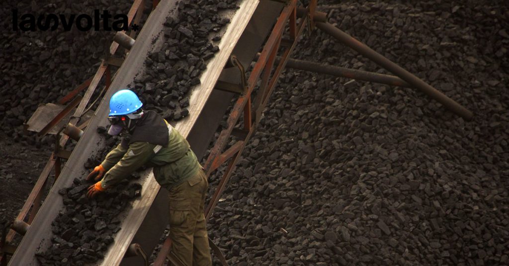 Cina: nel 2023 utilizzato più carbone che in tutto il 2021