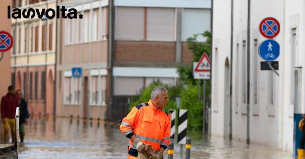 Alluvione Emilia-Romagna: 14 vittime, 34.000 senza elettricità