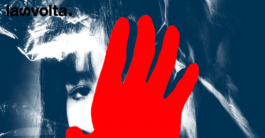 Napoli: gruppo di adolescenti violenta ragazze 13enni
