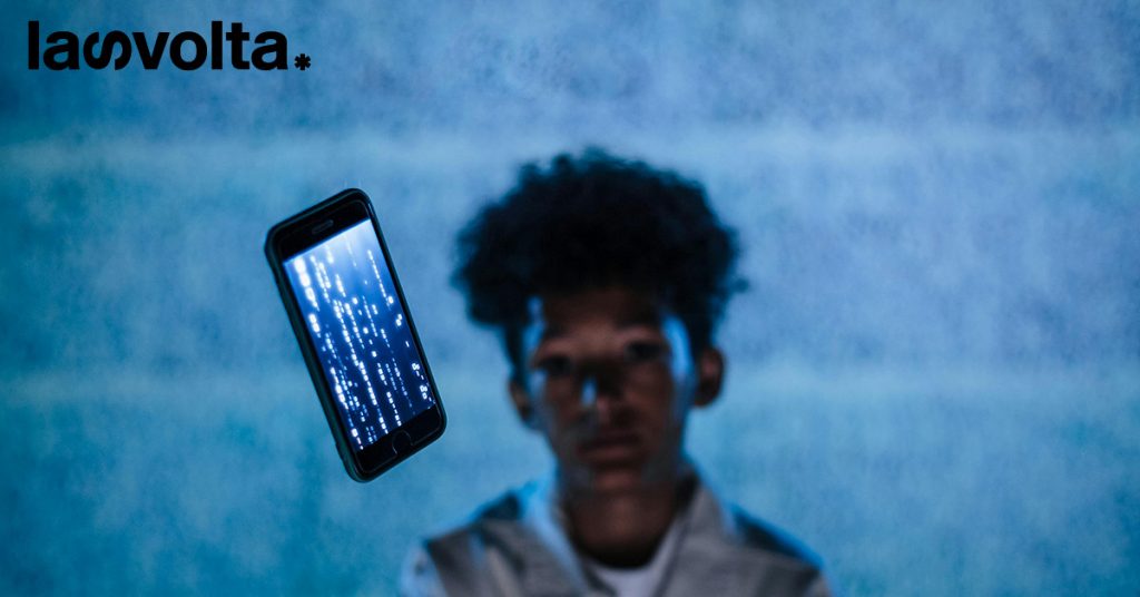 Siamo sicuri che il cellulare faccia male ai più giovani?