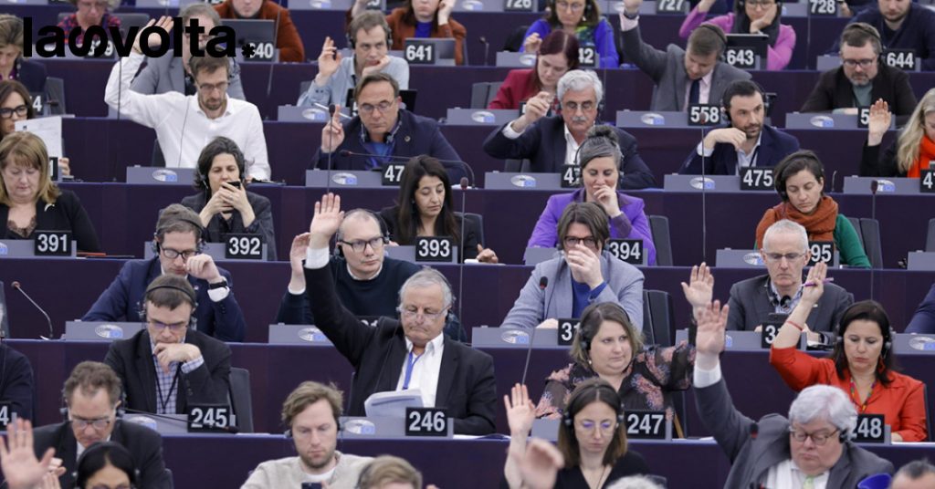 Sette eurodeputati su dieci hanno anche un altro lavoro: c’è conflitto di interessi?