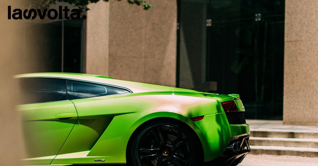 Le supercar accelerano sull’elettrico
