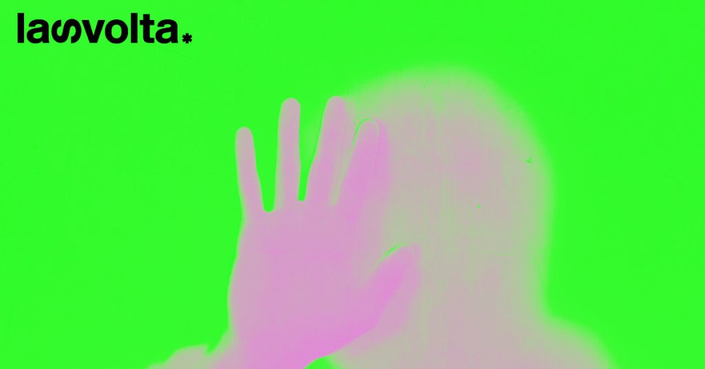 La violenza online è violenza