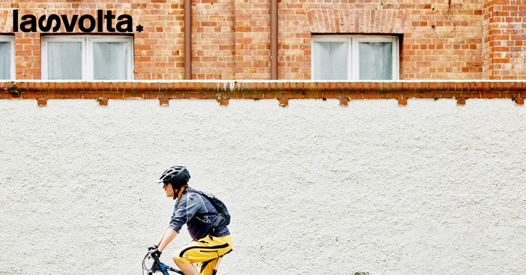 Tutti in bici per salvare i bimbi dall’inquinamento