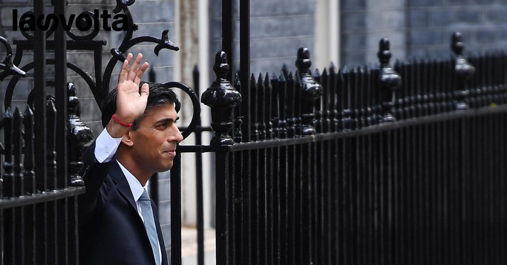 Lo chiamano il “Maharaja dello Yorkshire”. Chi è il nuovo premier britannico?