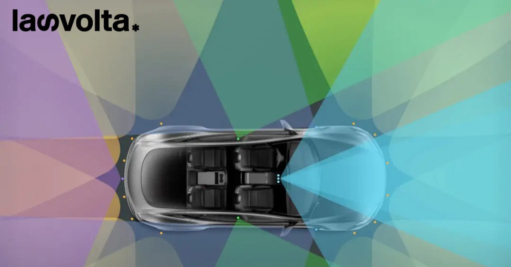 Il pilota automatico di Tesla finisce sotto indagine