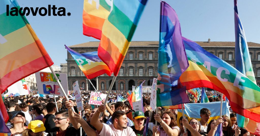 La pace torna in piazza