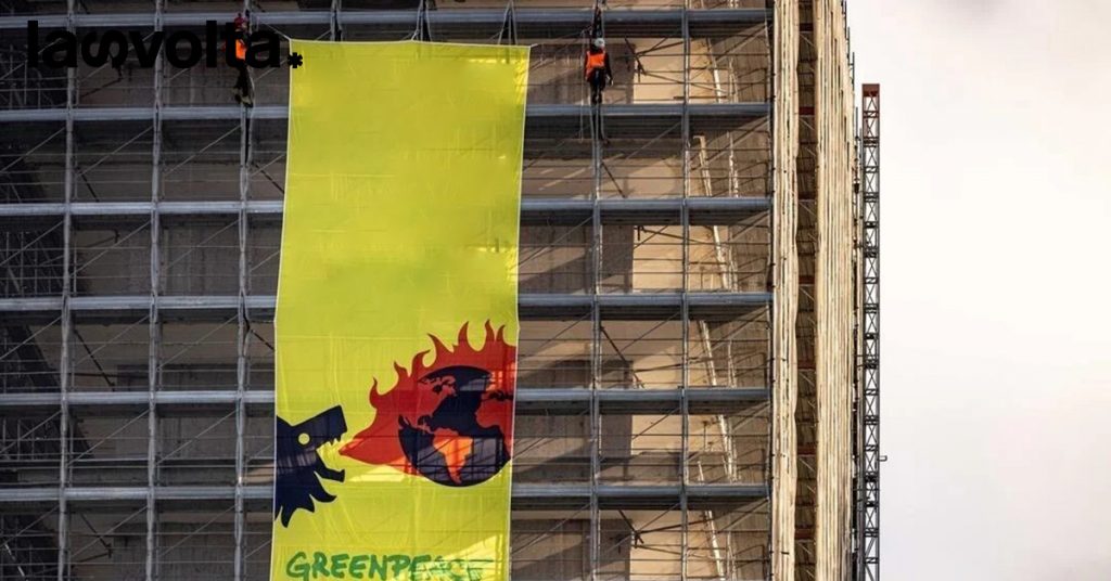 Marco Grasso: «Non accetto che l’università faccia accordi con Eni»