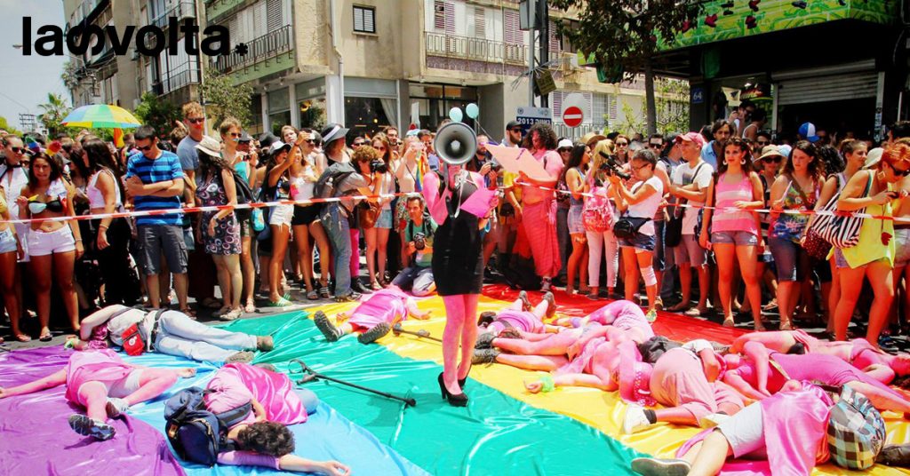Pinkwashing: se anche il marketing è violenza