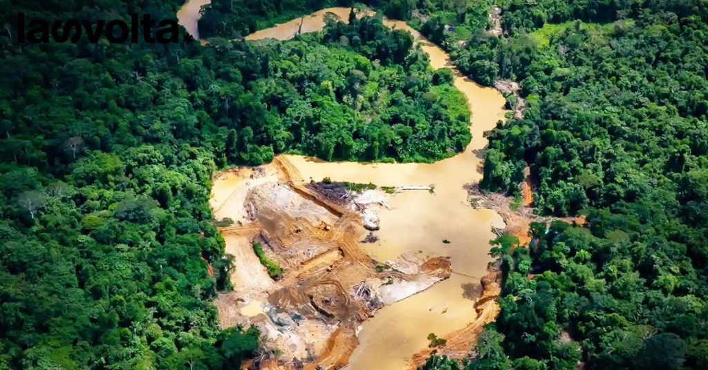 “Road to Chaos”: la strada che buca l’Amazzonia