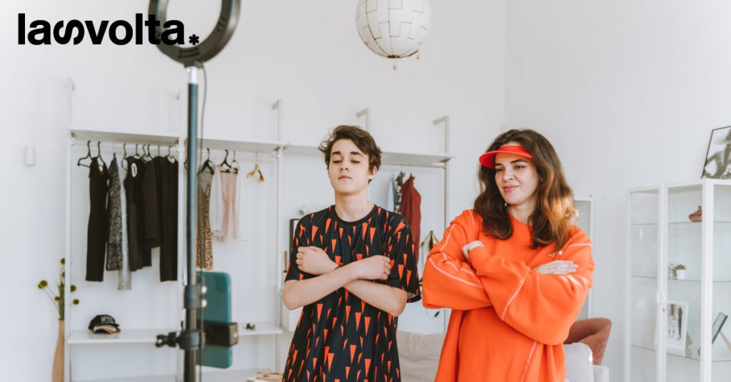 Che lingua parlano gli influencer?
