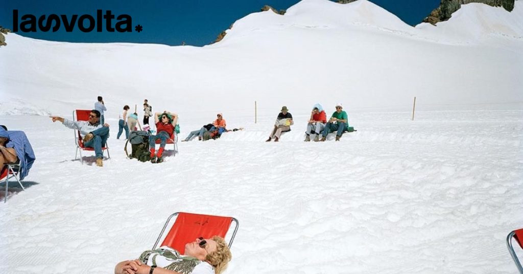 23 dicembre 2022. Buongiorno sulla neve con Martin Parr
