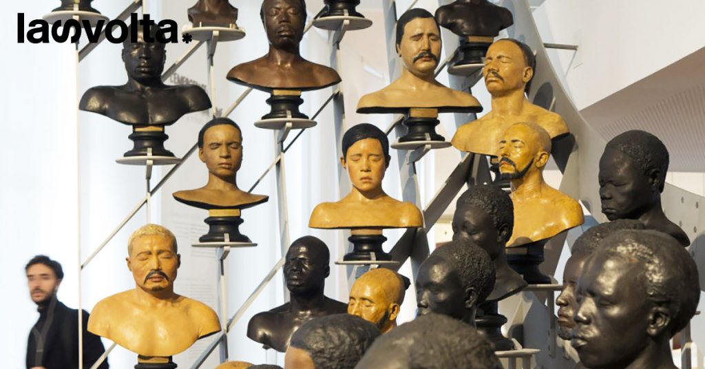 Francia: l’arte diventa simbolo di un passato irrisolto