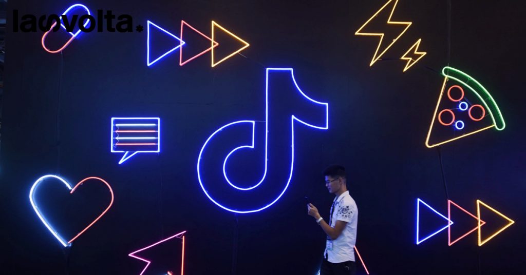C’è una spia tra noi: TikTok!