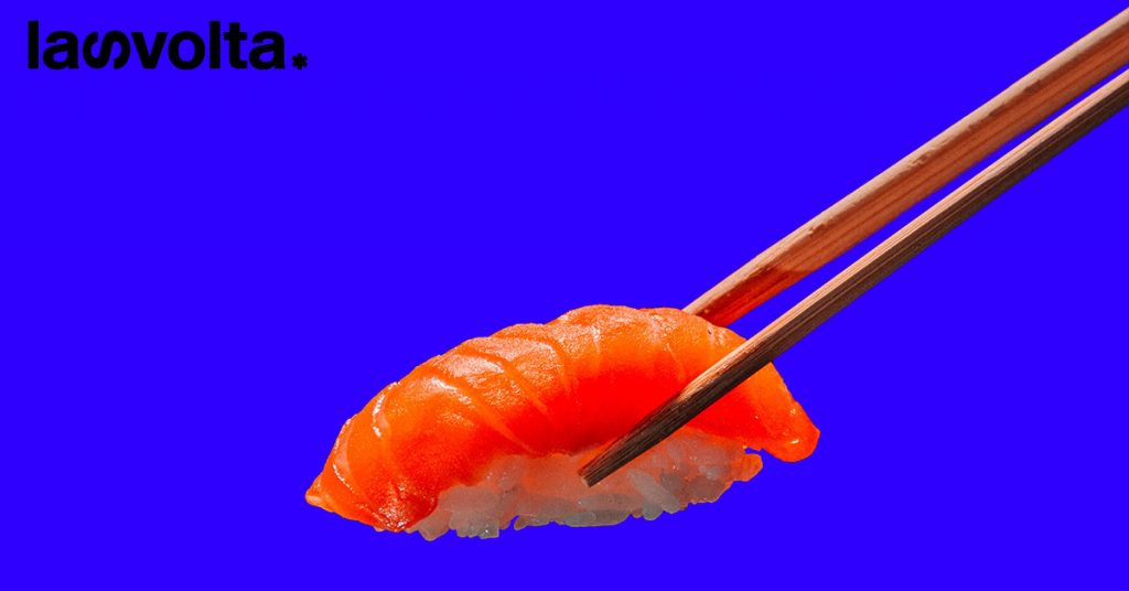 No, il sushi di salmone non è giapponese