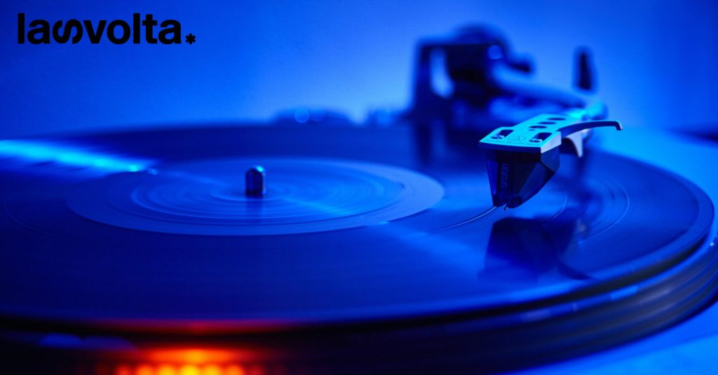 Non solo ChatGPT, da Google l’IA che crea musica da testo