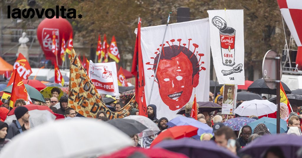 Francia: donne e giovani in piazza contro la riforma delle pensioni