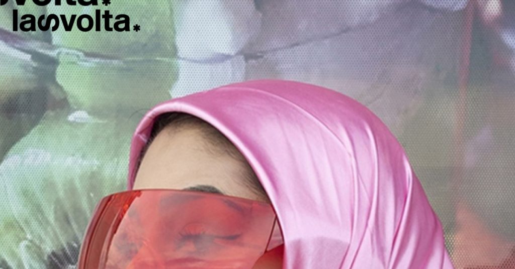 Bologna: Oriente e Occidente si incontrano nella fotografia di Farah Al Qasimi