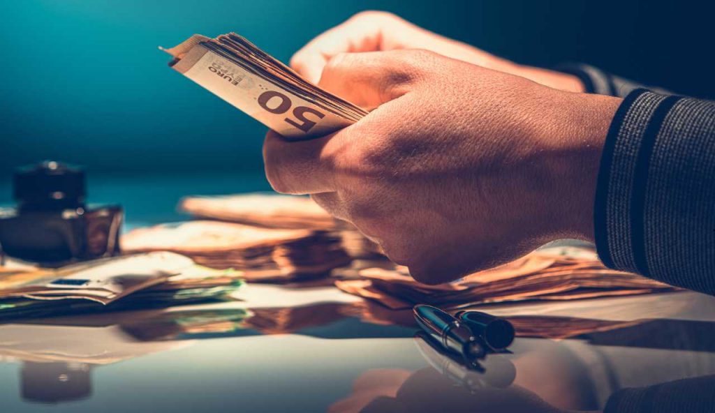 Beneficio economico - fonte_Canva - LaSvolta.it