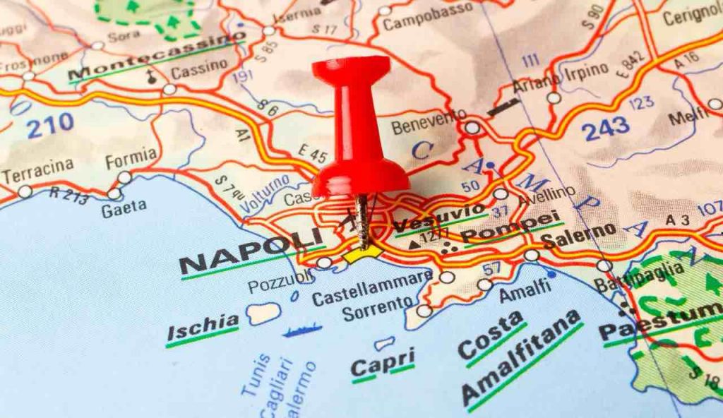 Napoli - fonte_Canva - LaSvolta.it