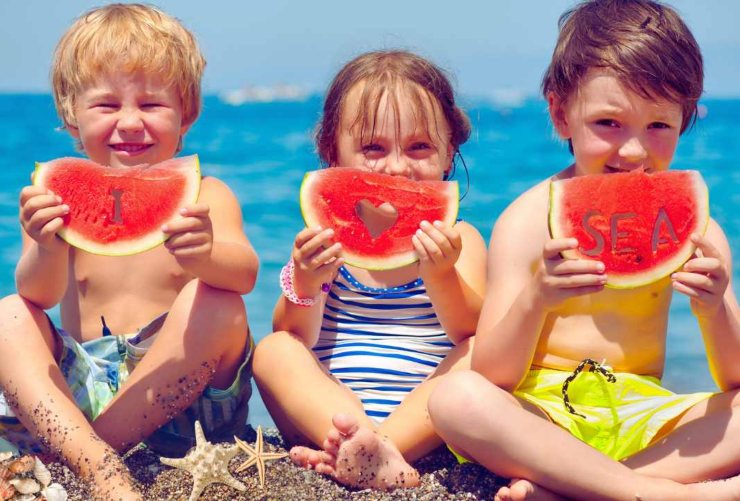 Bambini al mare