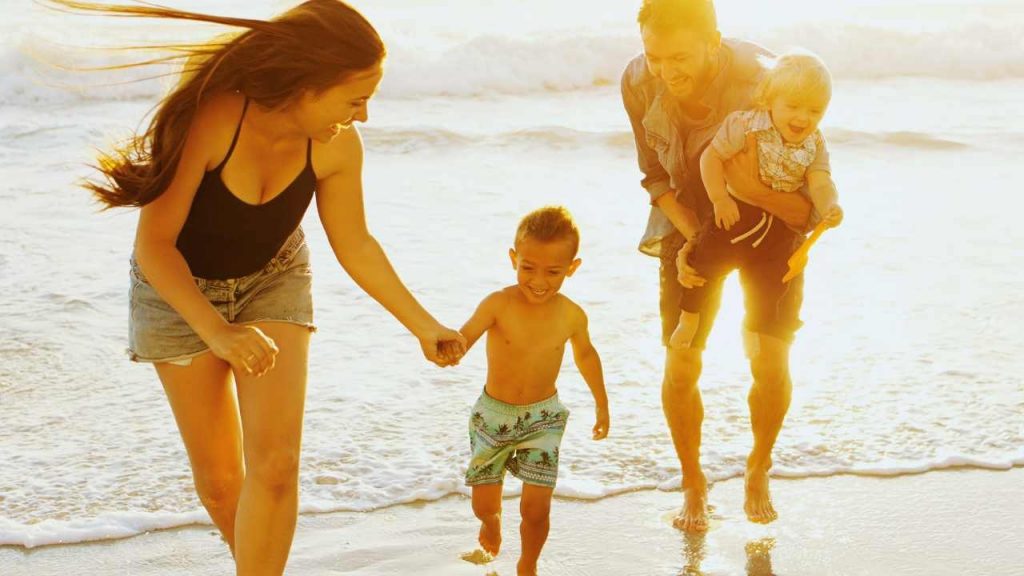 Famiglia al mare