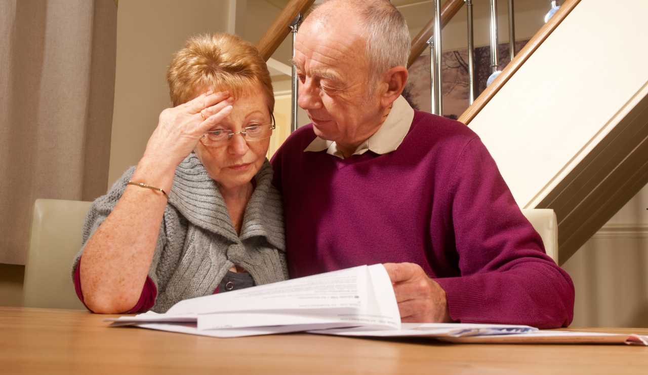 Bonifici bloccati - fonte_Canva - LaSvolta.it