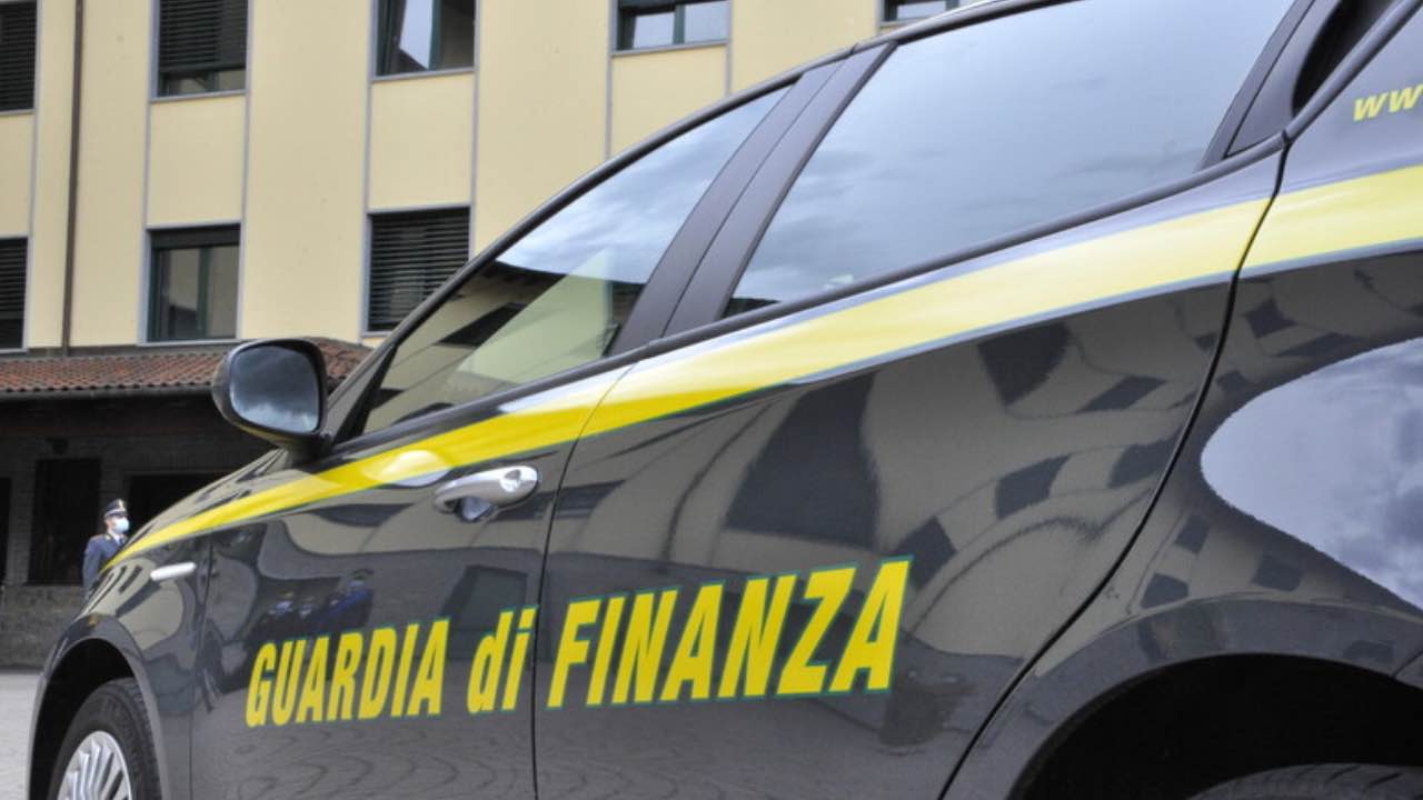 Guardia di Finanza - fonte_Ansa - LaSvolta.it