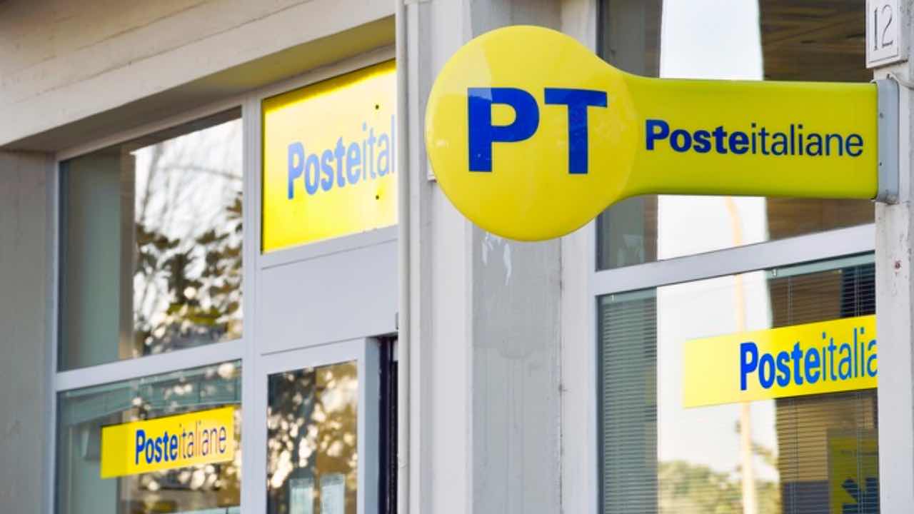 Poste Italiane - fonte_Ansa - LaSvolta.it