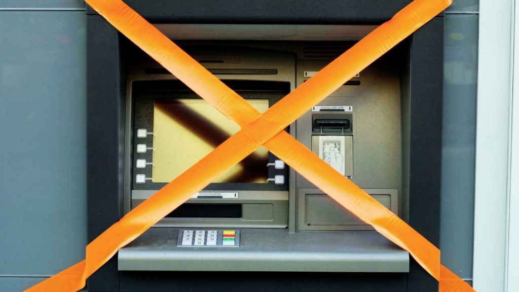 Bancomat chiuso